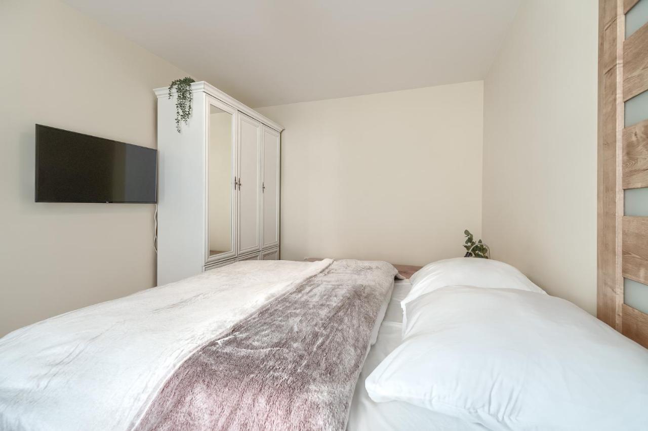 Apartament 111 Stare Miasto Bulwary Apartamenty No 1 Szczecin Extérieur photo